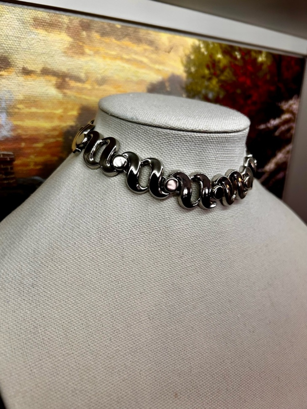 Vintage 1970s Silver Tone Mod Link Choker Necklace 16” Retro Statement